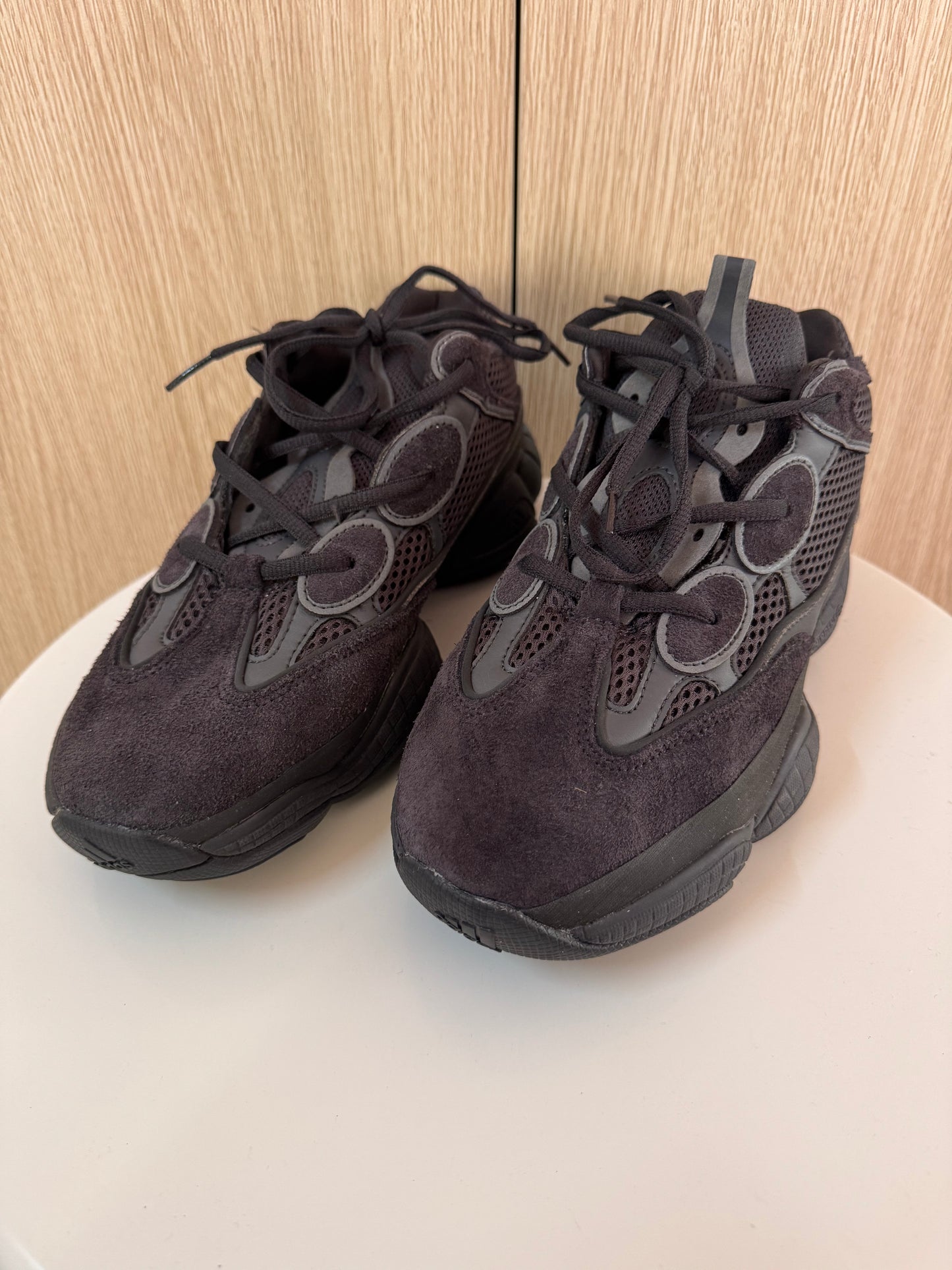 Yeezy Boost 500 Carbon Grey