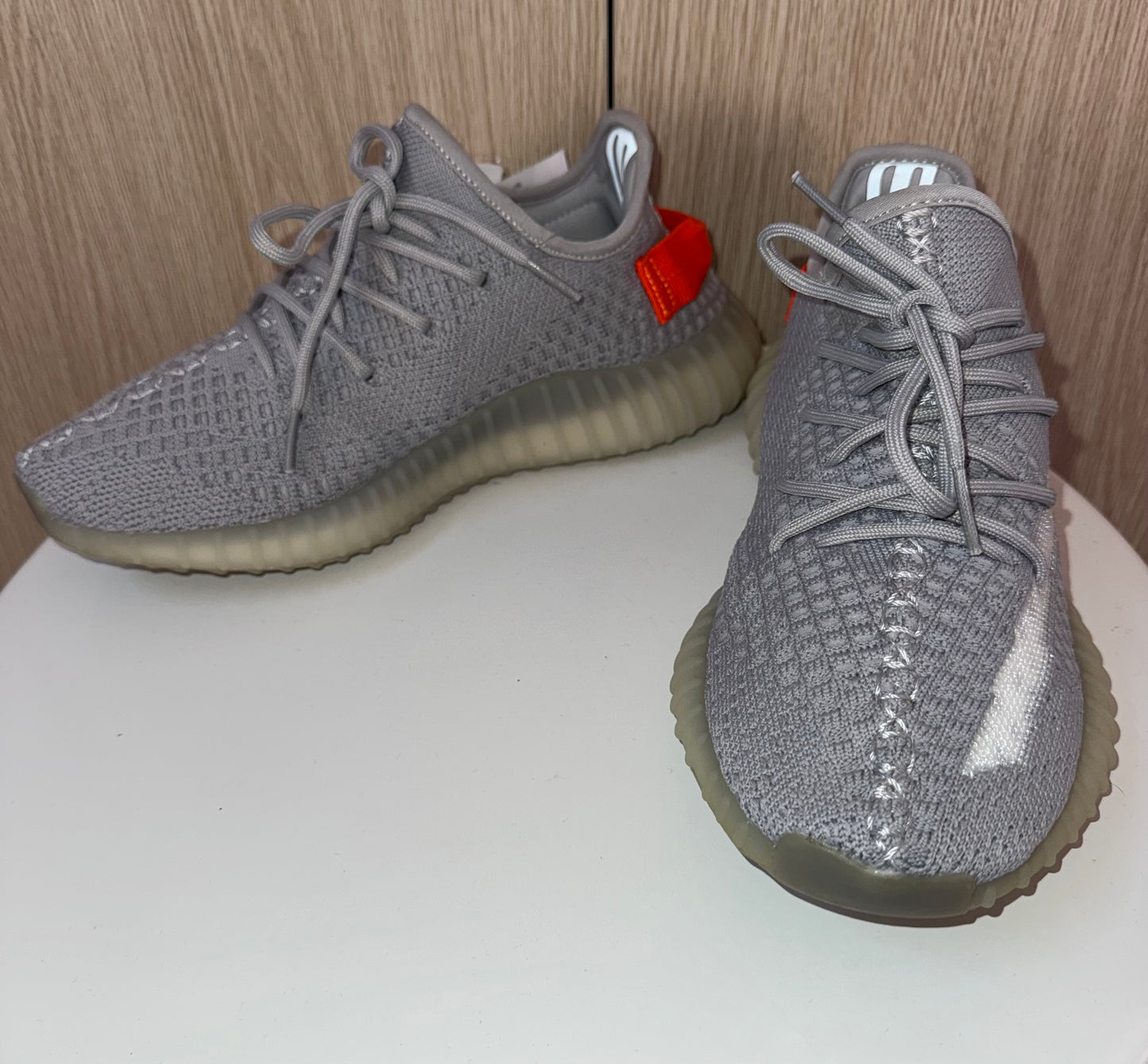 Yeey Boost 350 Taigl Light